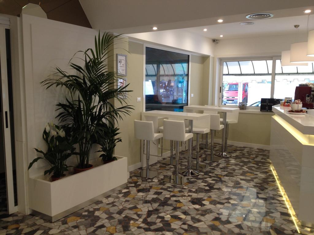 Hotel Roma Lido di Jesolo Exterior photo
