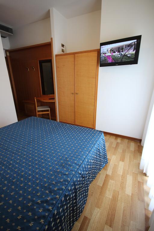 Hotel Roma Lido di Jesolo Room photo