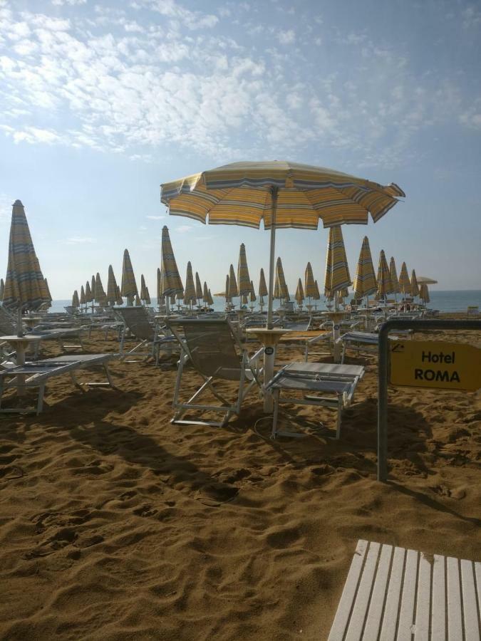 Hotel Roma Lido di Jesolo Exterior photo